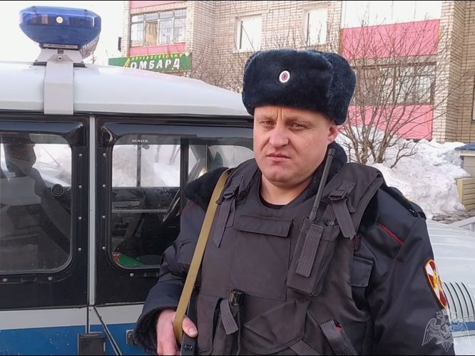 В Барнауле сотрудники вневедомственной охраны по горячим следам задержали грабителя