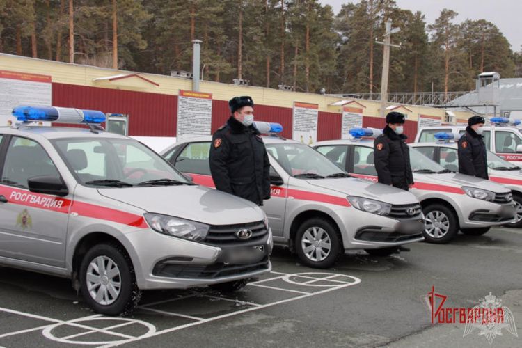 Росгвардейцы Алтайского края отмечают профессиональный праздник