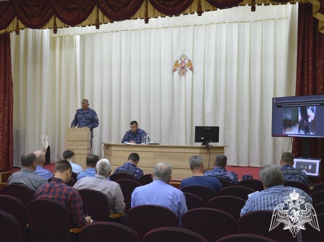 Сотрудники Росгвардии организовали семинар для сотрудников подразделений ведомственной охраны