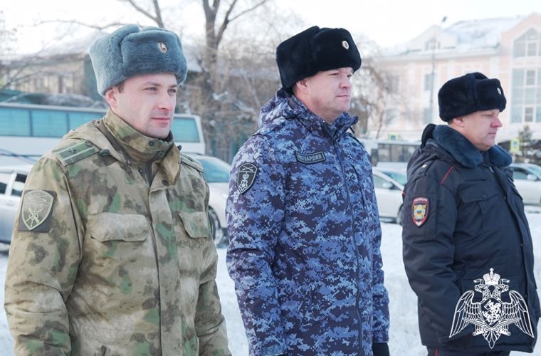 Росгвардия приняла участие в общегарнизонном смотре патрульных нарядов