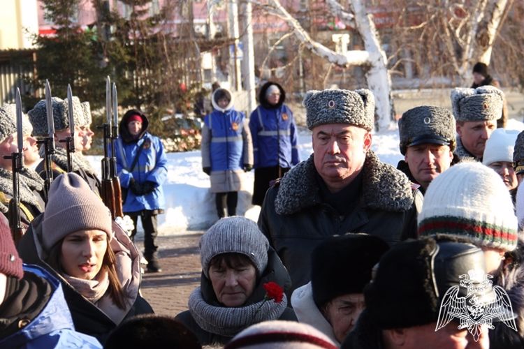 Сотрудники и военнослужащие Росгвардии приняли участие в мероприятиях, посвящённых Дню полного освобождения Ленинграда от блокады 