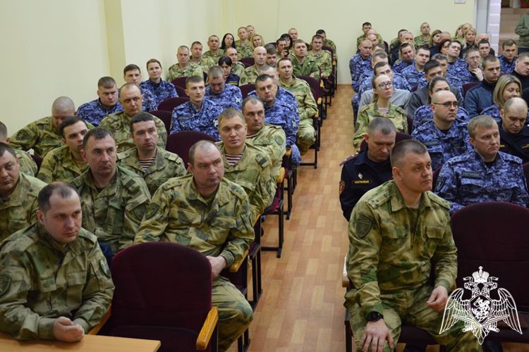 Известный актер и общественник побывал в гостях у росгвардейцев 