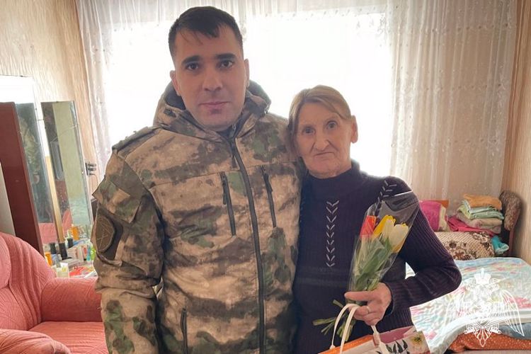 В подразделениях Росгвардии прошли мероприятия, посвященные 8 марта 