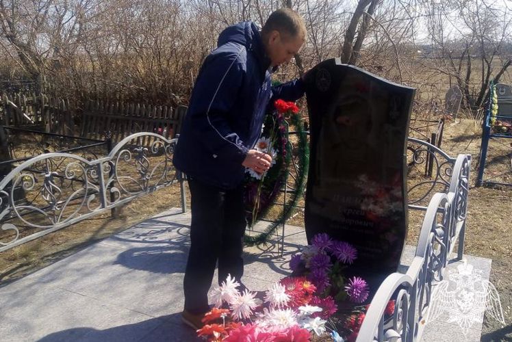 Росгвардейцы почтили память погибших товарищей из отряда мобильного особого назначения «Алтай»