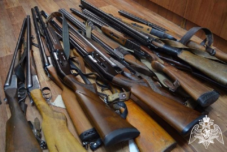 Росгвардия продолжает прием незаконно хранящегося оружия
