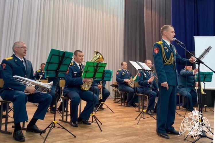 Росгвардейцы провели встречу с бийскими студентами