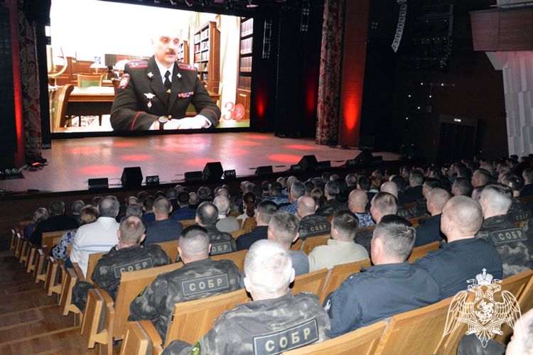 В Барнауле прошел концерт Ансамбля Сибирского округа Росгвардии