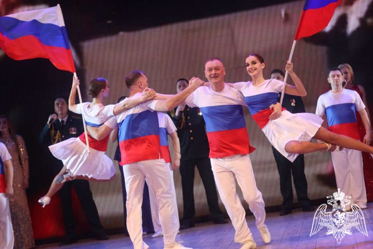 В Барнауле прошел концерт Ансамбля Сибирского округа Росгвардии