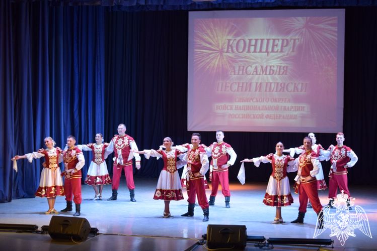 В Рубцовске прошел концерт ансамбля Сибирского округа Росгвардии