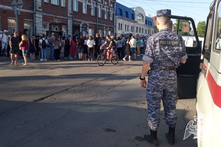 Росгвардейцы обеспечили безопасность мероприятий музейной ночи 