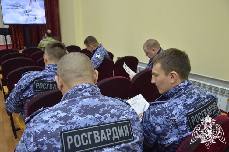 Росгвардейцы приняли участие в акции «Диктант победы»