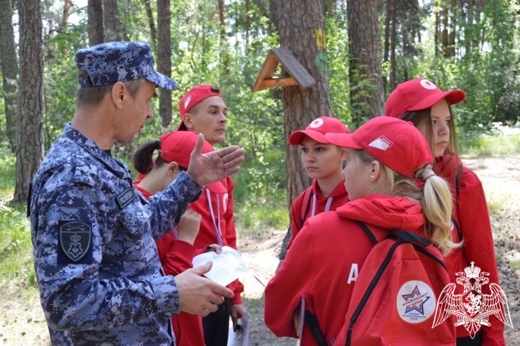 Профильная смена «Юный росгвардеец» завершилась парадом
