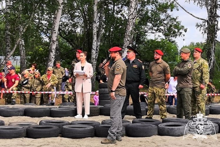 Росгвардейцы поздравили «Витязь» с открытием нового объекта