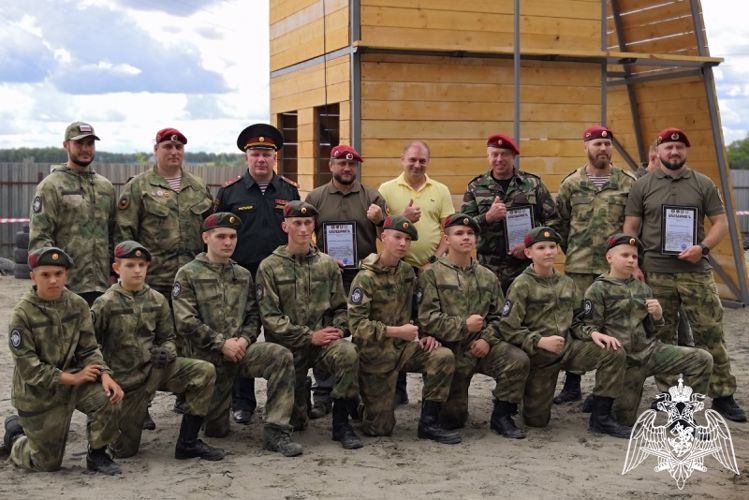 Росгвардейцы поздравили «Витязь» с открытием нового объекта
