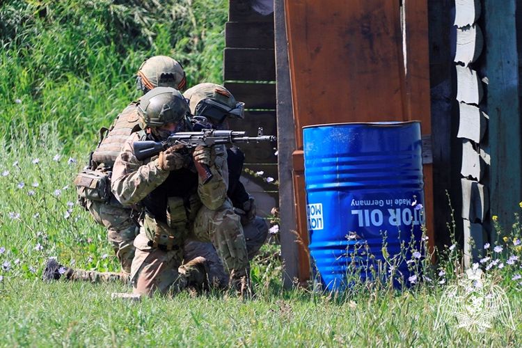 Спецназ Росгвардии провел занятия на ведомственном полигоне