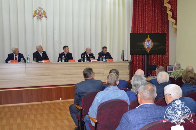 В управлении Росгвардии прошло заседание краевого совета ветеранов