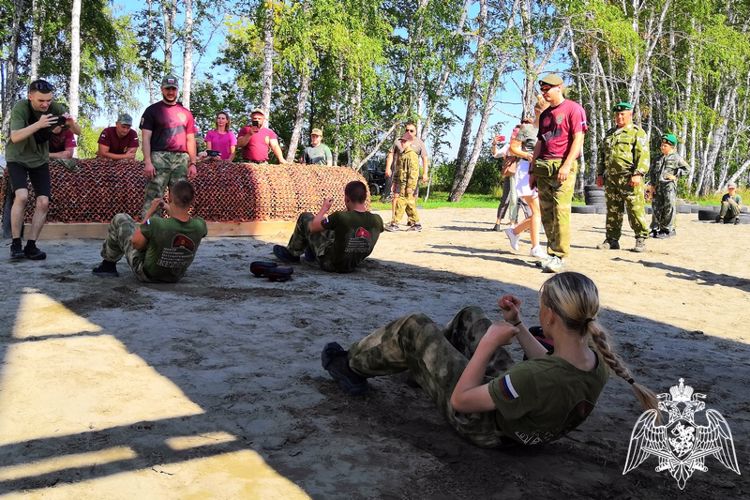 Впервые в Алтайском крае прошел экзамен на право ношения оливкового берета с краповой вставкой 