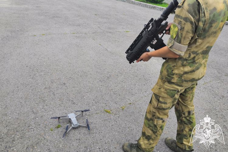 Росгвардейцы получили новое средство противодействия БПЛА 