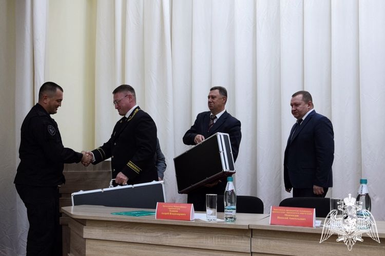 В Барнауле росгвардейцы получили новые средства противодействия БПЛА 