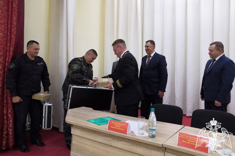 В Барнауле росгвардейцы получили новые средства противодействия БПЛА 