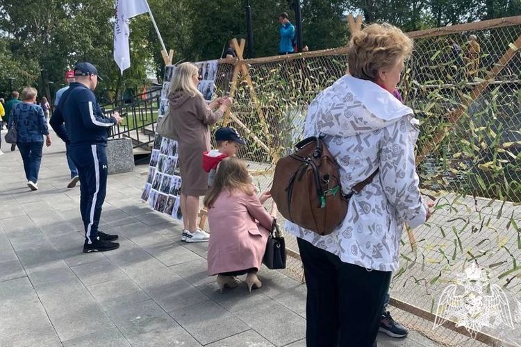 Росгвардецы поздравили барнаульцев с Днем города