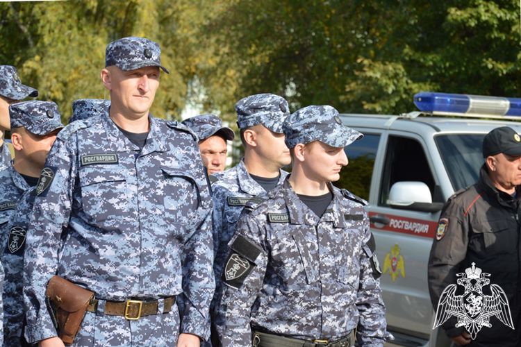 Росгвардия приняла участие в общегарнизонном смотре патрульных нарядов