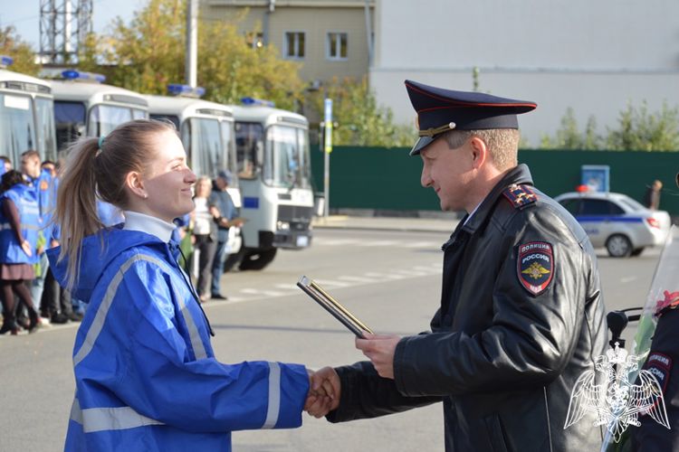 Росгвардия приняла участие в общегарнизонном смотре патрульных нарядов