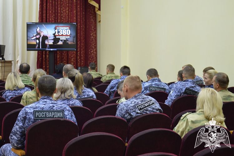 В Росгвардии прошли мероприятия, посвященные Дню воинской славы России