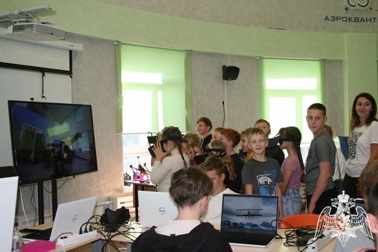 Росгвардейцы организовали увлекательную экскурсию для детей