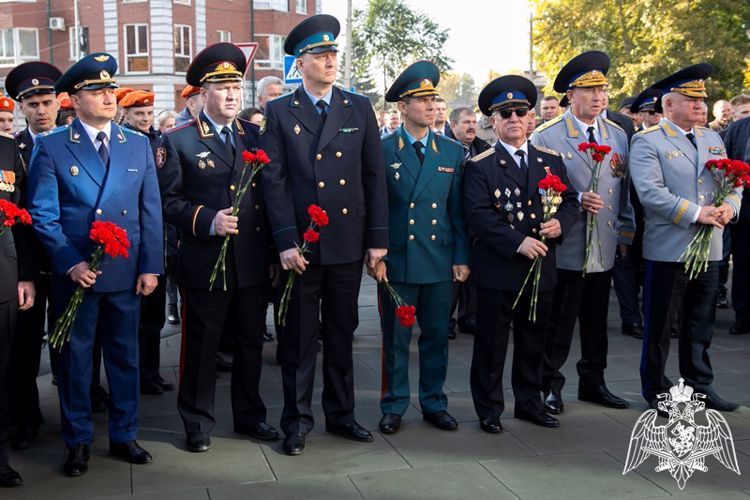 Начальник территориального управления Росгвардии принял участие в торжественной церемонии