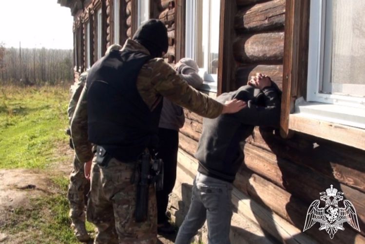 При содействии спецподразделения Росгвардии пресечены нарушения миграционного законодательства 