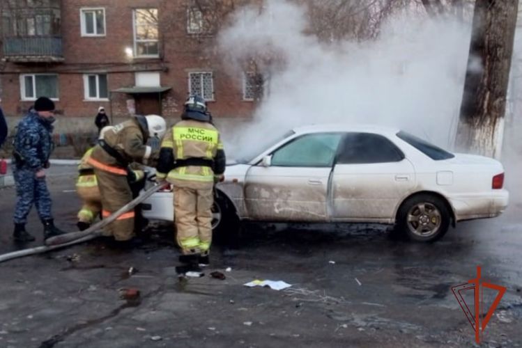 Патруль Росгвардии помог оперативно ликвидировать пожар