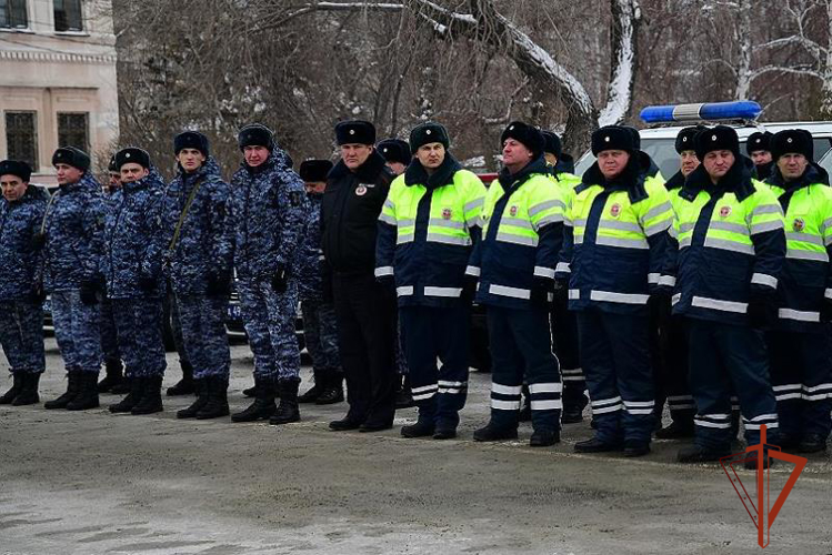 Росгвардия приняла участие в общегарнизонном смотре патрульных нарядов