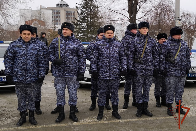 Росгвардия приняла участие в общегарнизонном смотре патрульных нарядов