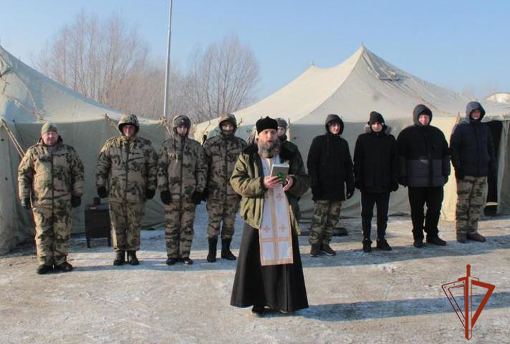Патрули Росгвардии дежурят возле крещенских купелей