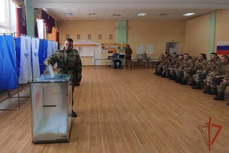 Росгвардия обеспечила безопасность в период проведения выборов 