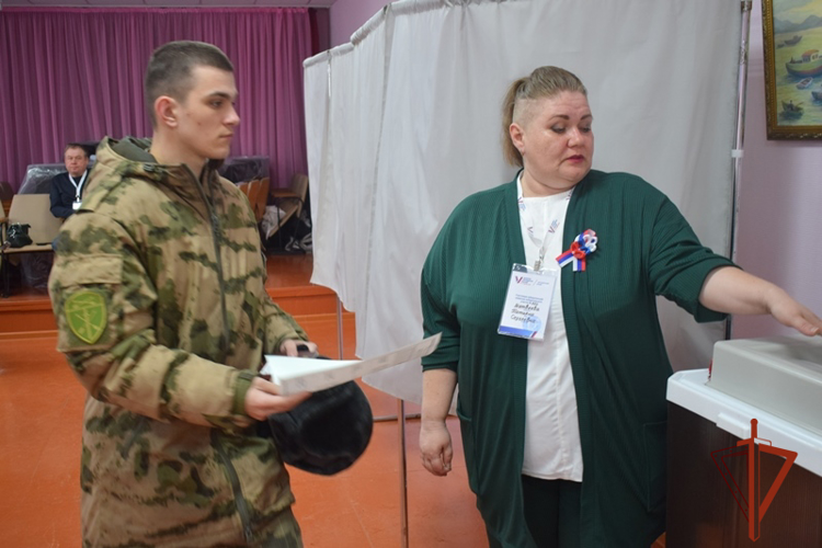Росгвардия обеспечила безопасность в период проведения выборов 