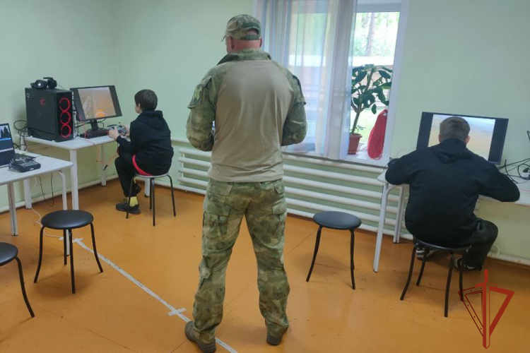 Офицеры Росгвардии принимают участие в возрождении Всероссийской игры «Зарница» в Алтайском крае