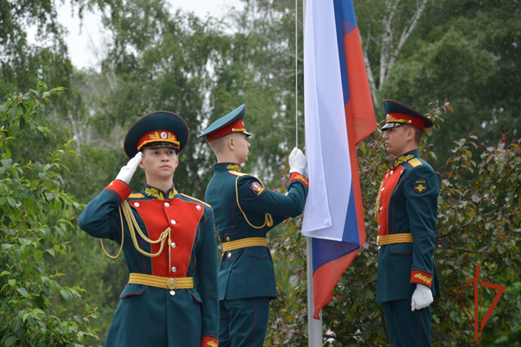 Росгвардейцы участвуют в мероприятиях в честь Дня России