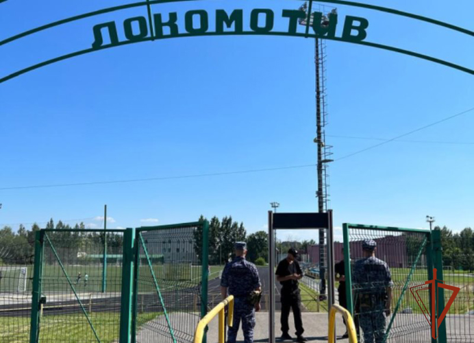 Росгвардейцы обеспечили общественный порядок на футбольном матче «Кубок Алтая»