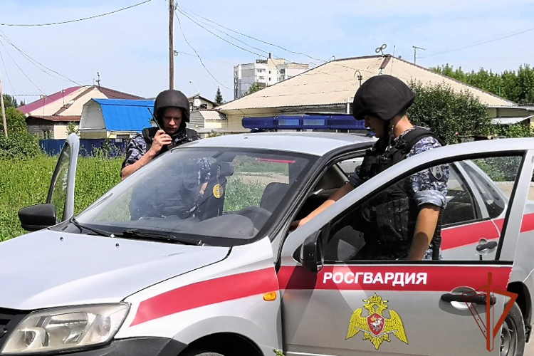 Сотрудники Росгвардии «по горячим следам» задержали гражданина совершившего грабеж 