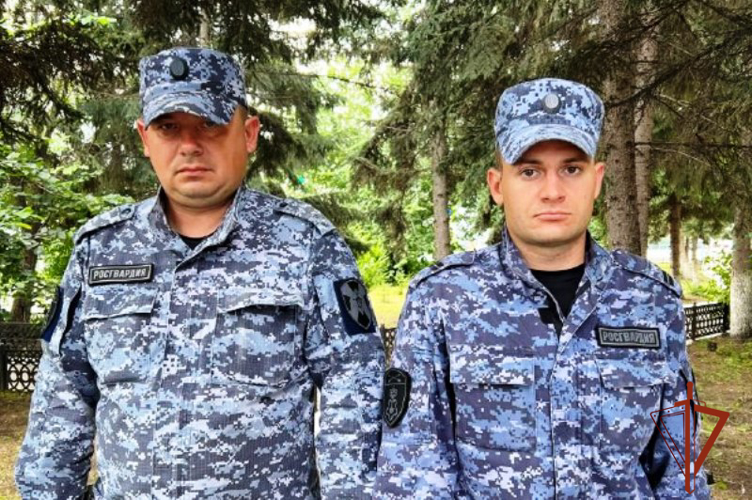 Росгвардейцы помогли спасти малолетнего ребенка