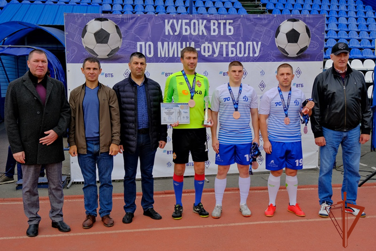 Офицер Росгвардии признан лучшим игроком турнира по мини-футболу