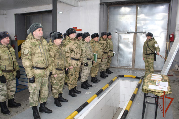 В подразделениях и воинских частях Росгвардии начался зимний период обучения