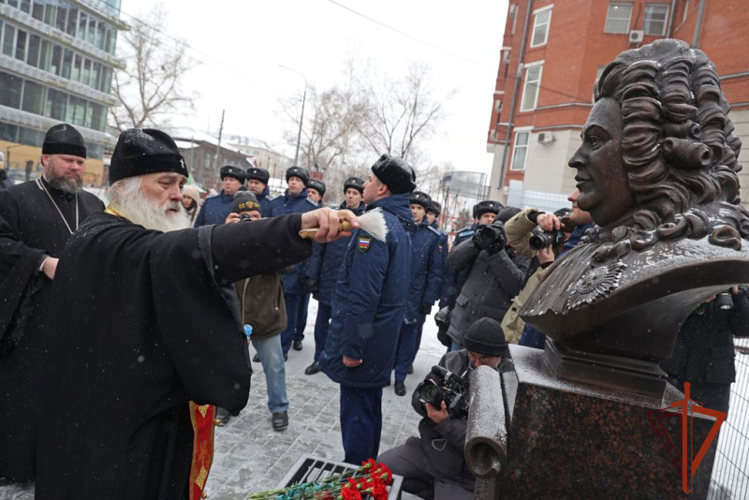 Генерал-майор полиции Александр Сафонов принял участие в торжественном открытии бюста первого Генерал-прокурора России