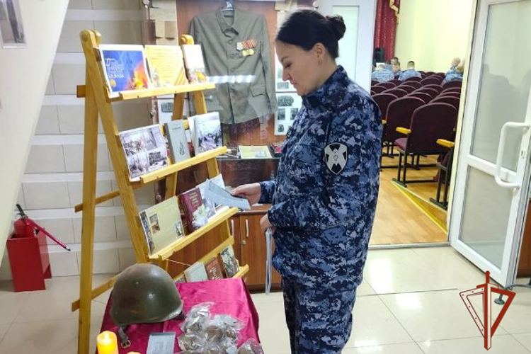 Личный состав Росгвардии почтил память героев блокадного Ленинграда