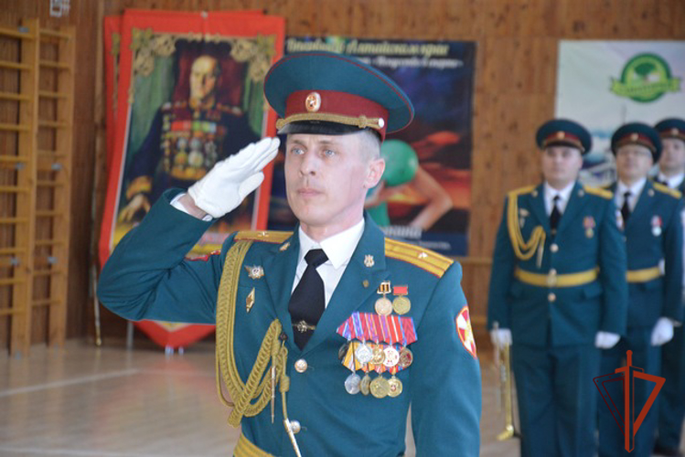 Алтайский край посетил главный военный дирижёр Росгвардии