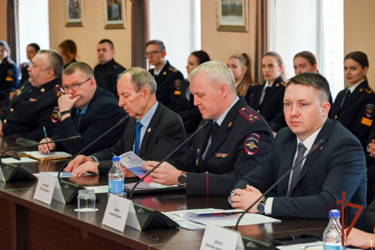 Росгвардейцы приняли участие в научно-практической конференции