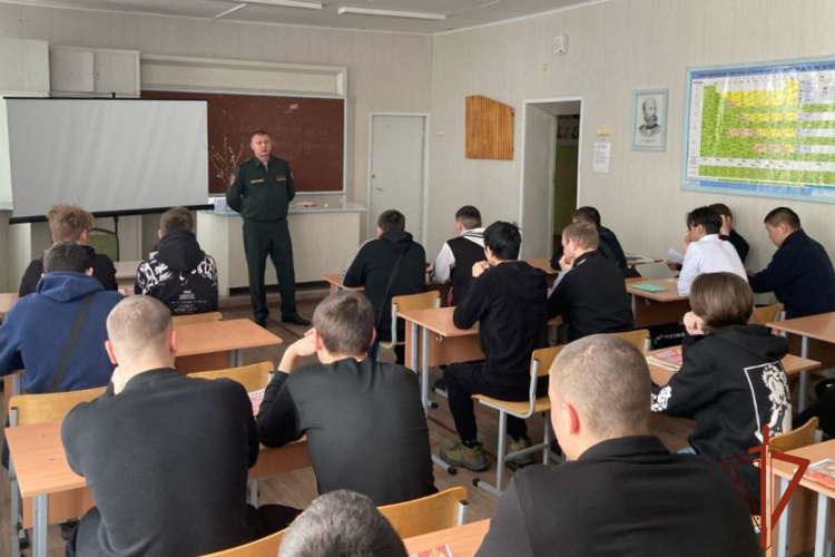 Бийские росгвардейцы присоединились к всероссийской ведомственной акции «Дни Росгвардии»