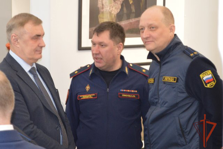 Начальник территориального управления Росгвардии принял участие в открытии выставки «Альфа.50. Полвека первые»